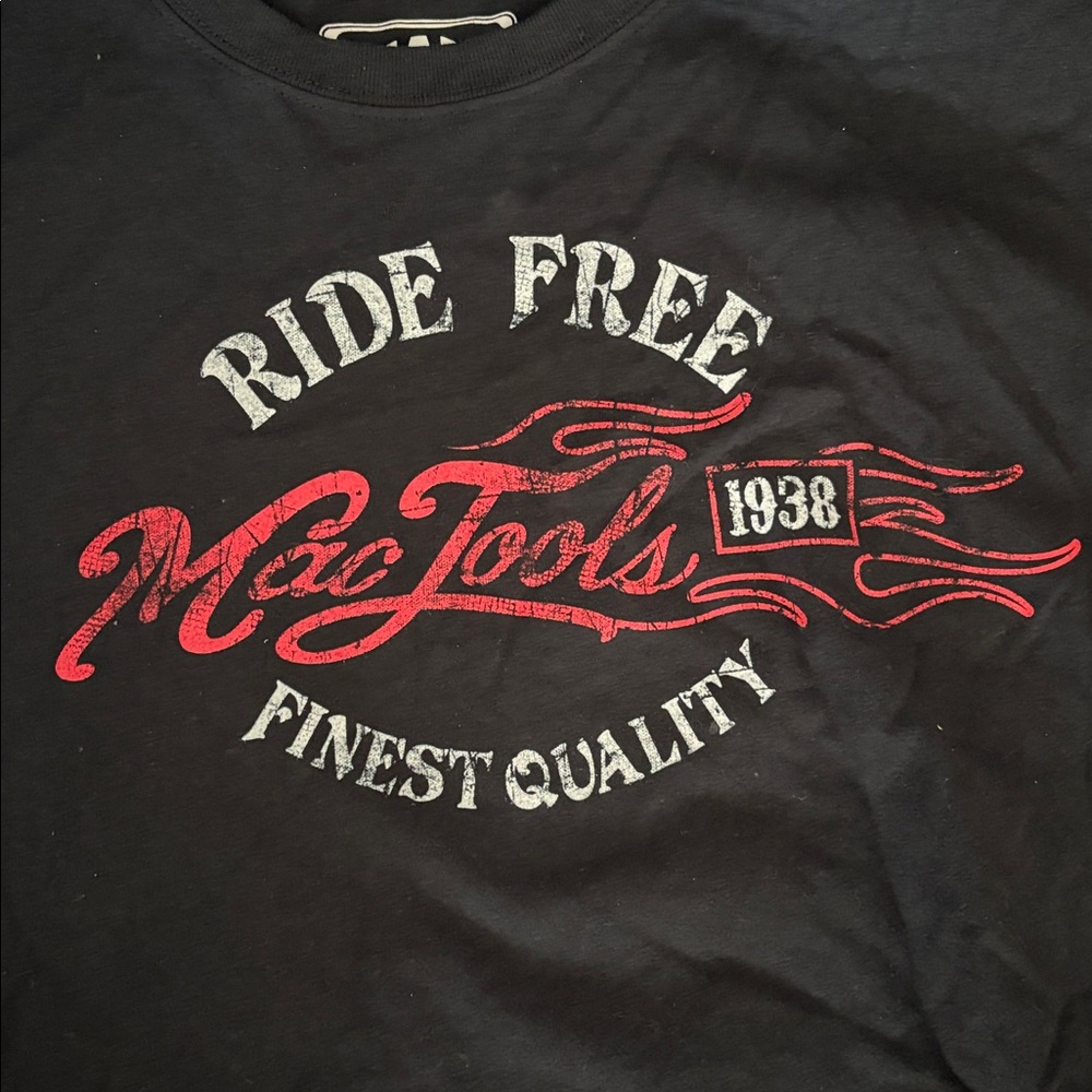 Mac Tools Tee - Picture 4 of 6